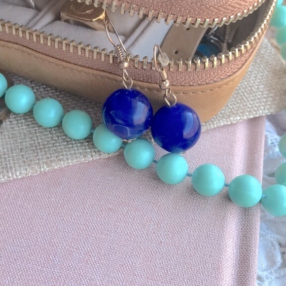 Vintage blue dangly earrings - Picture 2 of 2